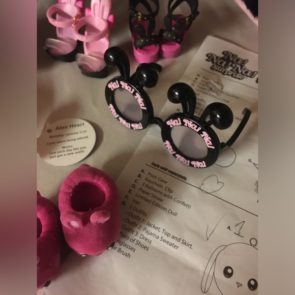 Na na na surprise - Picture 6 of 9